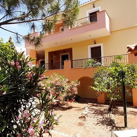 Savvas Apartments Plitra Exterior photo