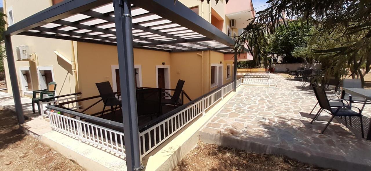 Savvas Apartment